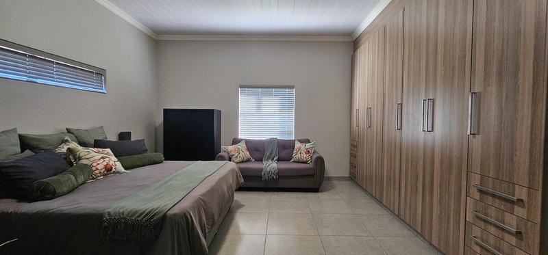 4 Bedroom Property for Sale in Country Club Western Cape